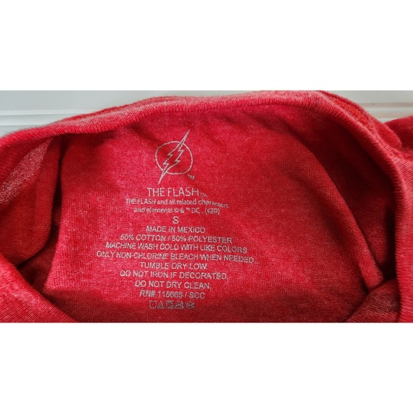 DC Comics Unisex The Flash Graphic T-Shirt Size Small Red Lightning Bolt Logo - Picture 3 of 6